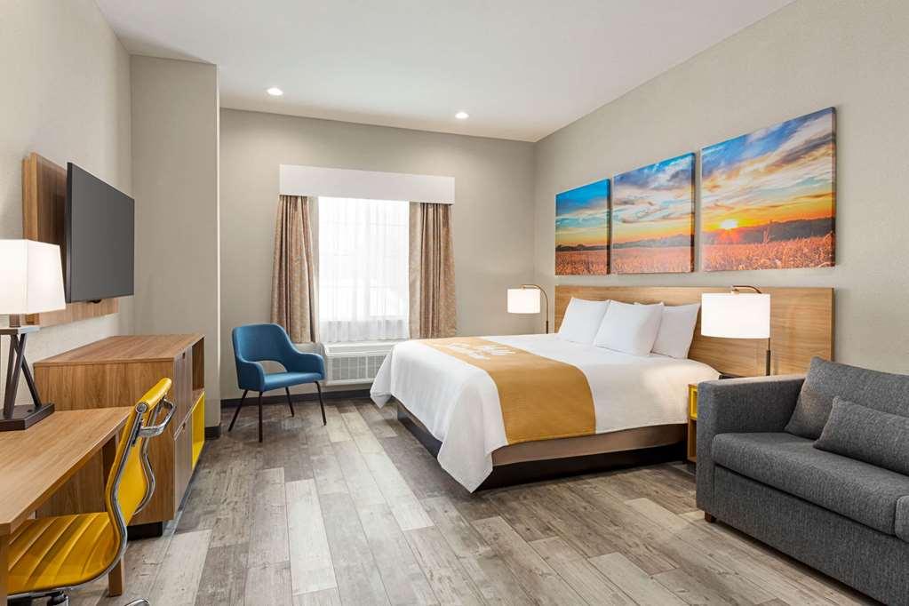 Days Inn & Suites By Wyndham Greater ทอมบอล ห้อง รูปภาพ